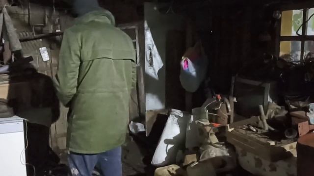 ВЛОГ : ЖИЗНЬ В ДЕРЕВНЕ/ ФЕВРАЛЬ/ УЖАС ЧТО ТВОРИТСЯ ПОД НАВЕСОМ