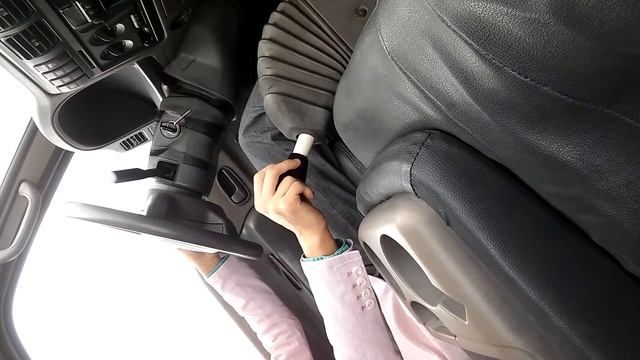 [Korean Guys Pedal Pumping] Kia Bongo Frontier - Manual trans mission gear shift & Granding 2 смотреть онлайн