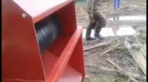 Оборудование для отделения хвойной лапки от ветки
