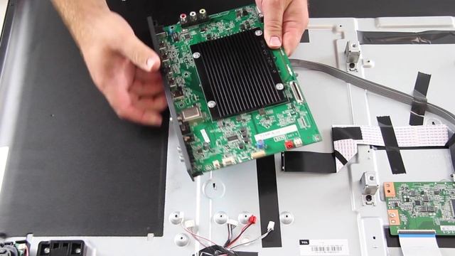 TCL 55" 4K Roku TV Repair - How to Replace All the Boards in Model 55US5800 смотреть онлайн