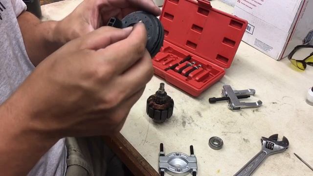 Mercedes ML320 ML430 ML500 ML270 ML350 ABS Motor Disassembly Bad Bearings & Brushes