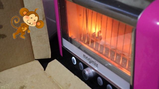 Toasting Left Over Domino's Pizza Using Magimix Toaster ?????#livewellplaywell смотреть онлайн