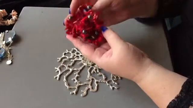 АСМР про МОИ УКРАШЕНИЯ ШЕПОТОМ// RUSSIAN WHISPERING ASMR смотреть онлайн