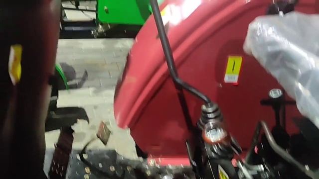 Мінітрактор DW тепер має своє ім'я ЛОМОН!!! смотреть онлайн