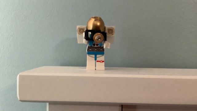 The Lunar Space Station Review | LEGO Rebuilders смотреть онлайн