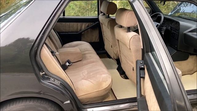 (Review) Lancia Thema 2.0i Turbo 