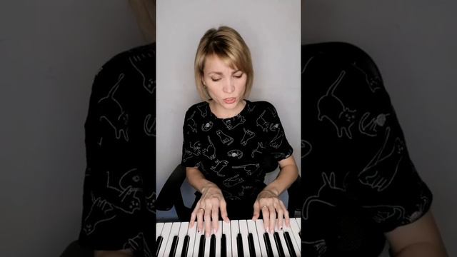 Вокальный прогрев (распевка) смотреть онлайн