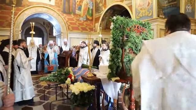 Панихида о почившем митрополите Митрофане смотреть онлайн