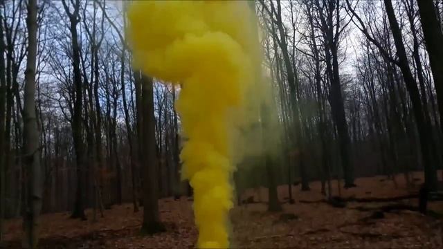 Цветной дым Smoking fountain yellow MA0512 Yellow смотреть онлайн