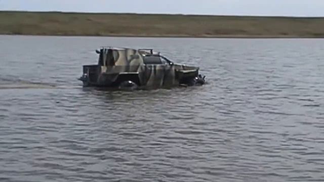 Вездеход Абрек учимся плавать. смотреть онлайн