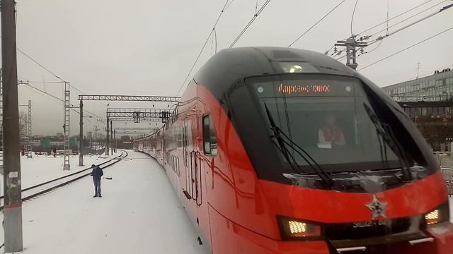 Электропоезд ЭШ2-025 следует в аэропорт Домодедово смотреть онлайн