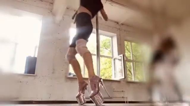 Exotic Pole Dance Worming #31 (PoleDanceWorld) смотреть онлайн