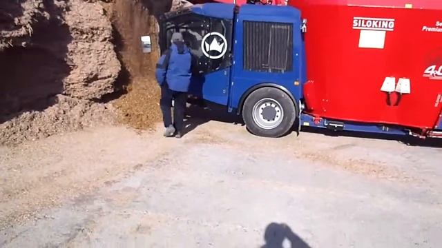 Siloking SelfLine Premium 2215 19 M3. Самоходный кормосмеситель Силокинг