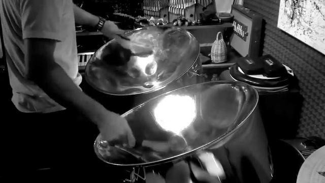 Pablo La Porta plays Double Second Steel Drum смотреть онлайн