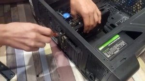 Как снять видеокарту с компьютера