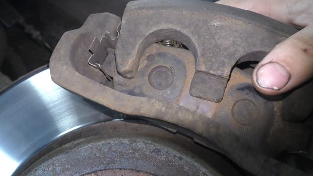 Стучит суппорт, что делать и как устранить громыхание смотреть онлайн