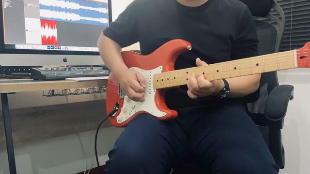 รักแรกพบ - Tattoo Colour Solo [Fender Dealer Exclusive x Ruzzy Limited Edition] смотреть онлайн