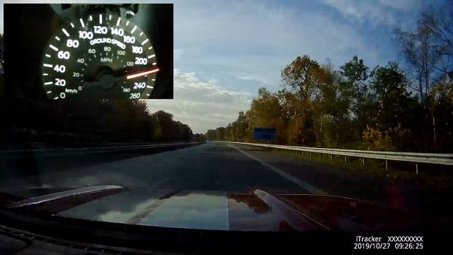 Ford Mustang GT 100 - 250 km/h on the Autobahn смотреть онлайн