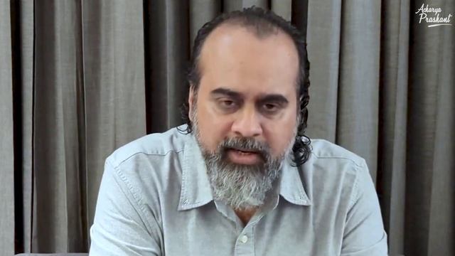 Who deserves to have money? || Acharya Prashant смотреть онлайн