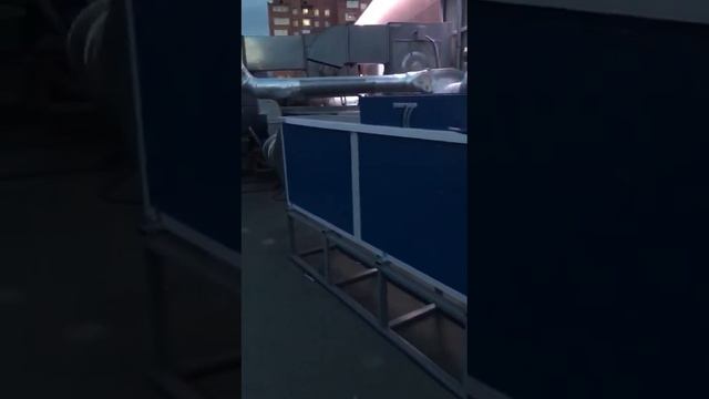 Владикавказ, проверка работы гидрофильтра на крыше ресторана в центра города смотреть онлайн