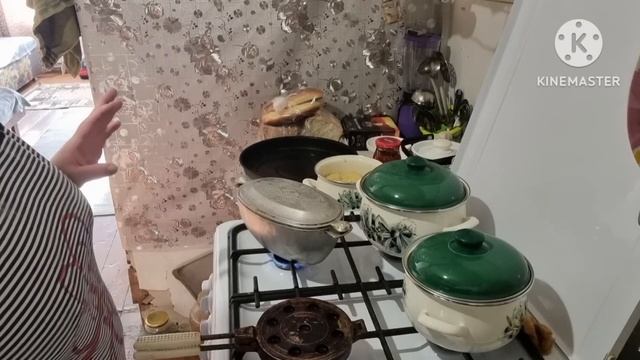ДОМАШНИЕ ДЕЛА, ВСЯ В РАБОТЕ??? смотреть онлайн