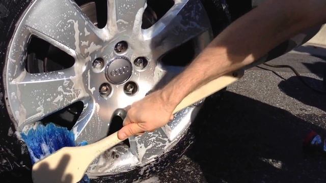 Professional Automotive car wash detailing with new Oil lift Rim Tire Tar Bug buster смотреть онлайн