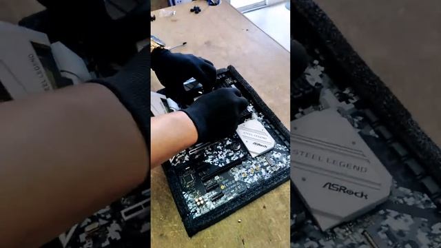 timelapse build with Asus TUF Gaming 1660Ti GPU смотреть онлайн