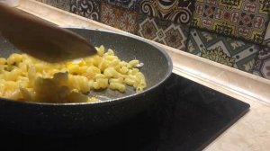 КАК СДЕЛАТЬ МАКАРОНЫ С ЯЙЦОМ