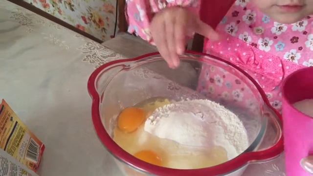 Печем мимишное печенье с M&Ms смотреть онлайн