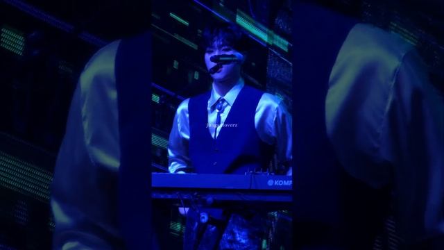 231105 [BTB World Tour] 엑스디너리 히어로즈 - Man in the Box(정수 focus) смотреть онлайн