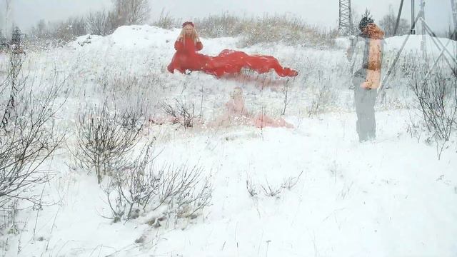 Бекстейдж фотосессии "Красная королева" смотреть онлайн