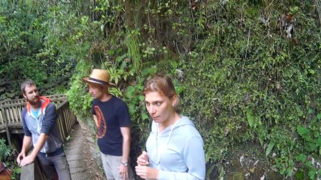 Пещеры и тоннели Новой Зеландии ( продолжение ) смотреть онлайн