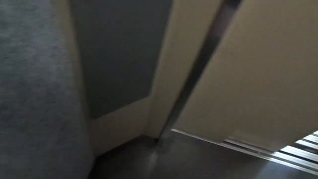 Very Nice 1988 Mitsubishi Tr. Elevator @Forum Shinkoiwa Bldg, Shinkoiwa, Edogawa, Greater Tokyo, JP смотреть онлайн
