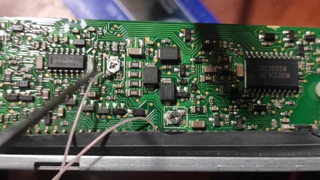 Блок питания hstns-pl18 на 12в в 14в. смотреть онлайн