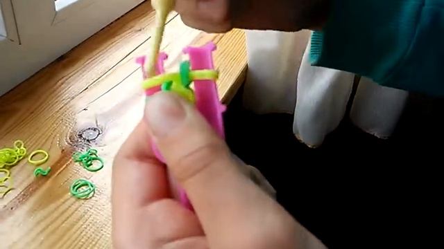 Браслет "Хвост русалки" /Урок 1. смотреть онлайн