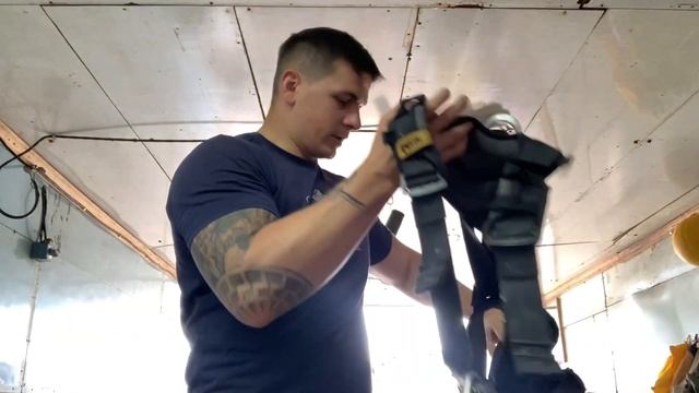 Снаряжение для промышленного альпинизма берём самое лучшее Petzl смотреть онлайн