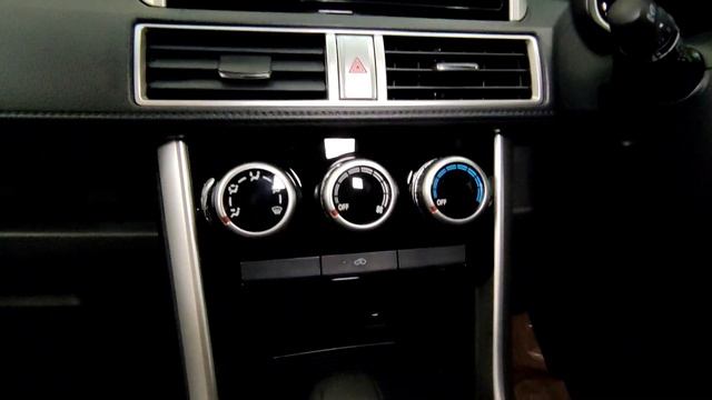 Review Nissan Livina Tipe VL Matic Warna Putih Terbaru 2022 - Tipe Tertinggi смотреть онлайн