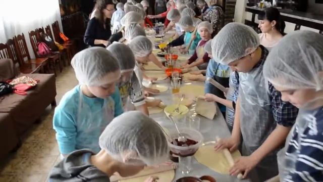 Мастер-класс по лепке вареников, февраль 2017 смотреть онлайн
