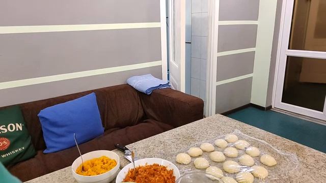 Пирожки с творогом изюмом, капустянкой, тыквой! смотреть онлайн