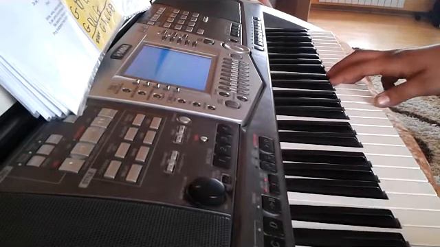 Defis- Niespotykany kolor Nowość Yamaha PSR 1000 ; ) смотреть онлайн