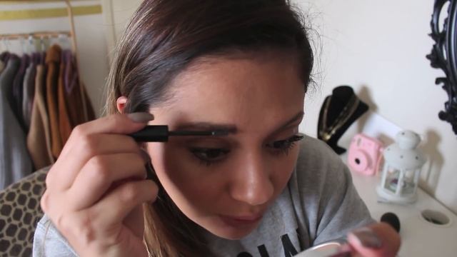 Gimme brow Benefit Vs Make me brow Essence  Review
