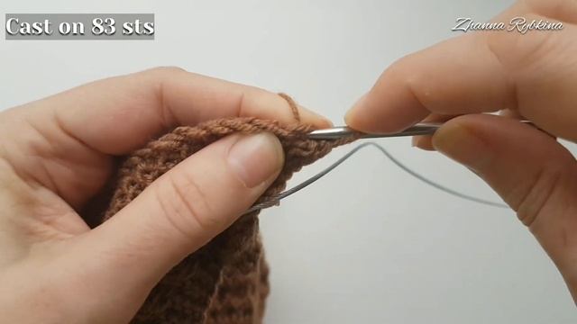 Уютные тёплые тапочки - следки спицами. Комфортная анатомическая модель. смотреть онлайн