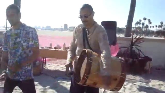1. Drum For Love - Warm Up смотреть онлайн