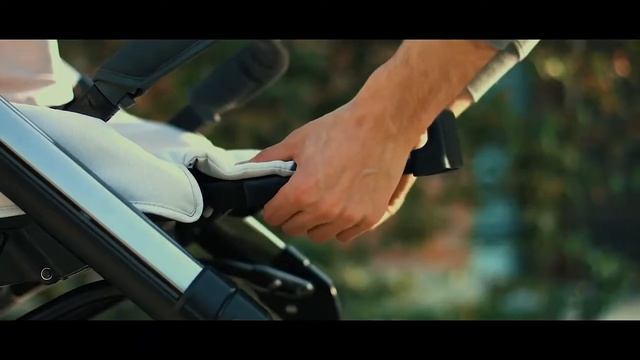 Детская коляска INGLESINA VIDEO2 Social Compression смотреть онлайн