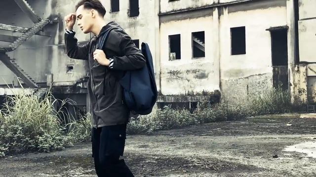 Мужской рюкзак смотреть онлайн