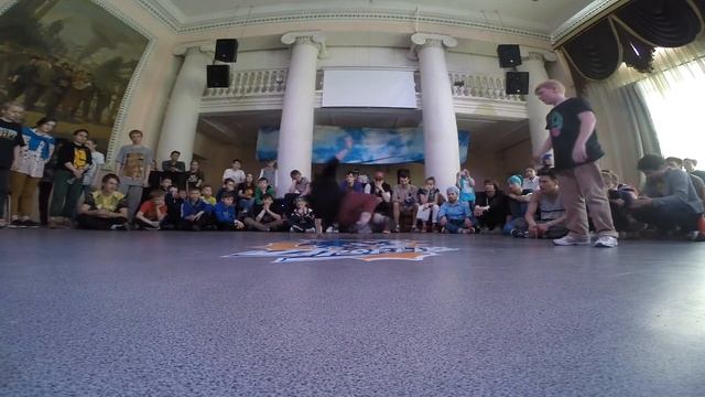 B-Girl Kiri | Pride crew | Челябинск смотреть онлайн