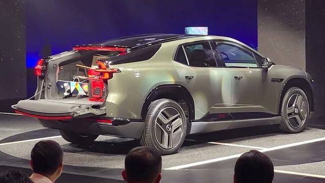 Changan Qiyuan CD701 // un SUV que se puede transformar en camioneta смотреть онлайн