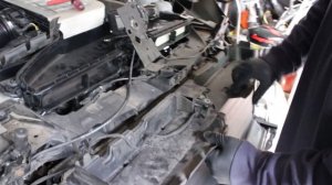 Audi Q7 2017 bumper and front end removal With crank pulley install.  4M Q7 2017+