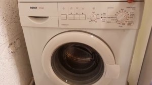 почему стиральная машина  в процессе стирки зависает или сбрасывает программу