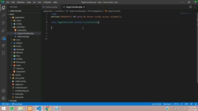 Codeigniter 3 Tutorial Part-3: How to create Controller, how to use it and how this controller work смотреть онлайн